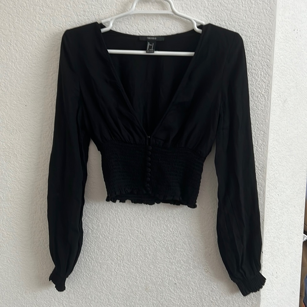 Forever 21 Women’s size S open front crop top